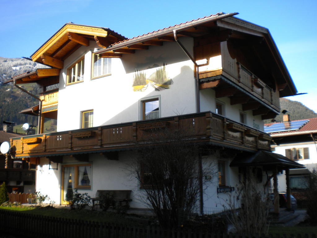 Haus Schiestl Lägenhet Zell am Ziller Exteriör bild