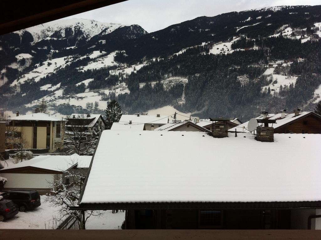 Haus Schiestl Lägenhet Zell am Ziller Rum bild